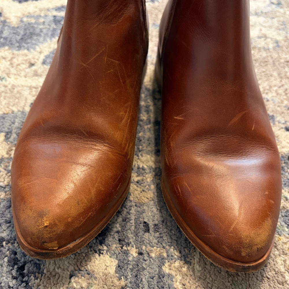 Nisolo Classic Cognac Brown Leather Chelsea Boots - Picture 4 of 8